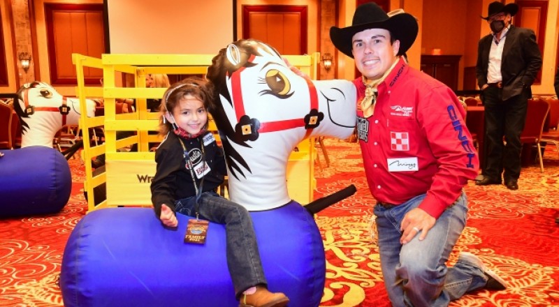 Golden Circle of Champions Brings NFR Contestants and Children Together for Special Day