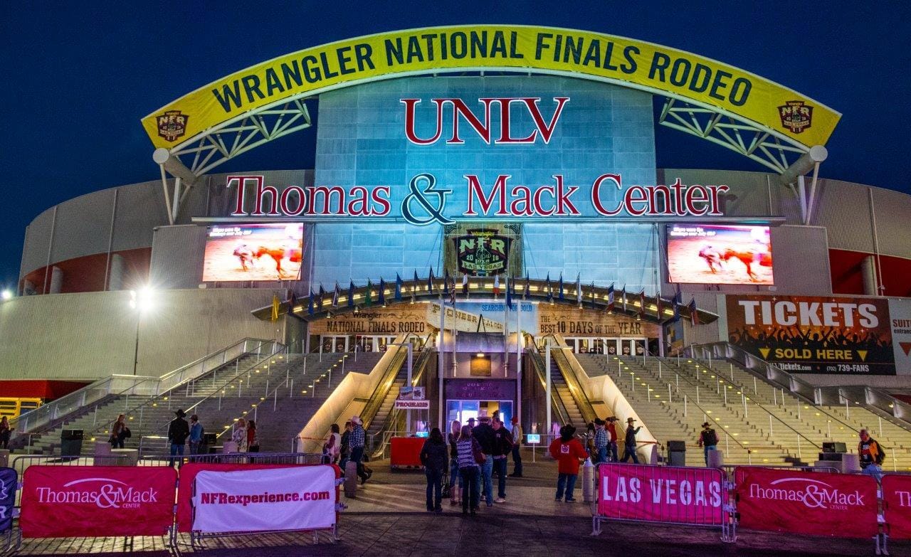 2016 Wrangler NFR Day 1